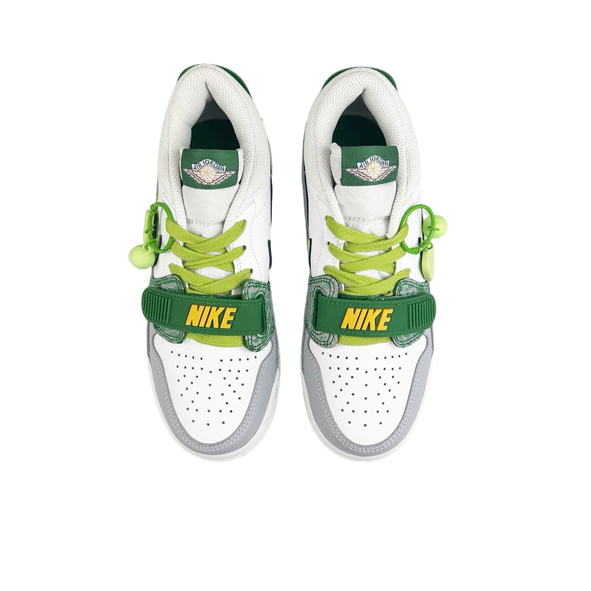 Кроссовки Jordan Legacy 312 Vintage Basketball Shoes Women's Low-top White/green, зеленый
Кроссовки Jordan Legacy 312 Vintage Basketball Shoes Women's Low-top White/green, зеленый