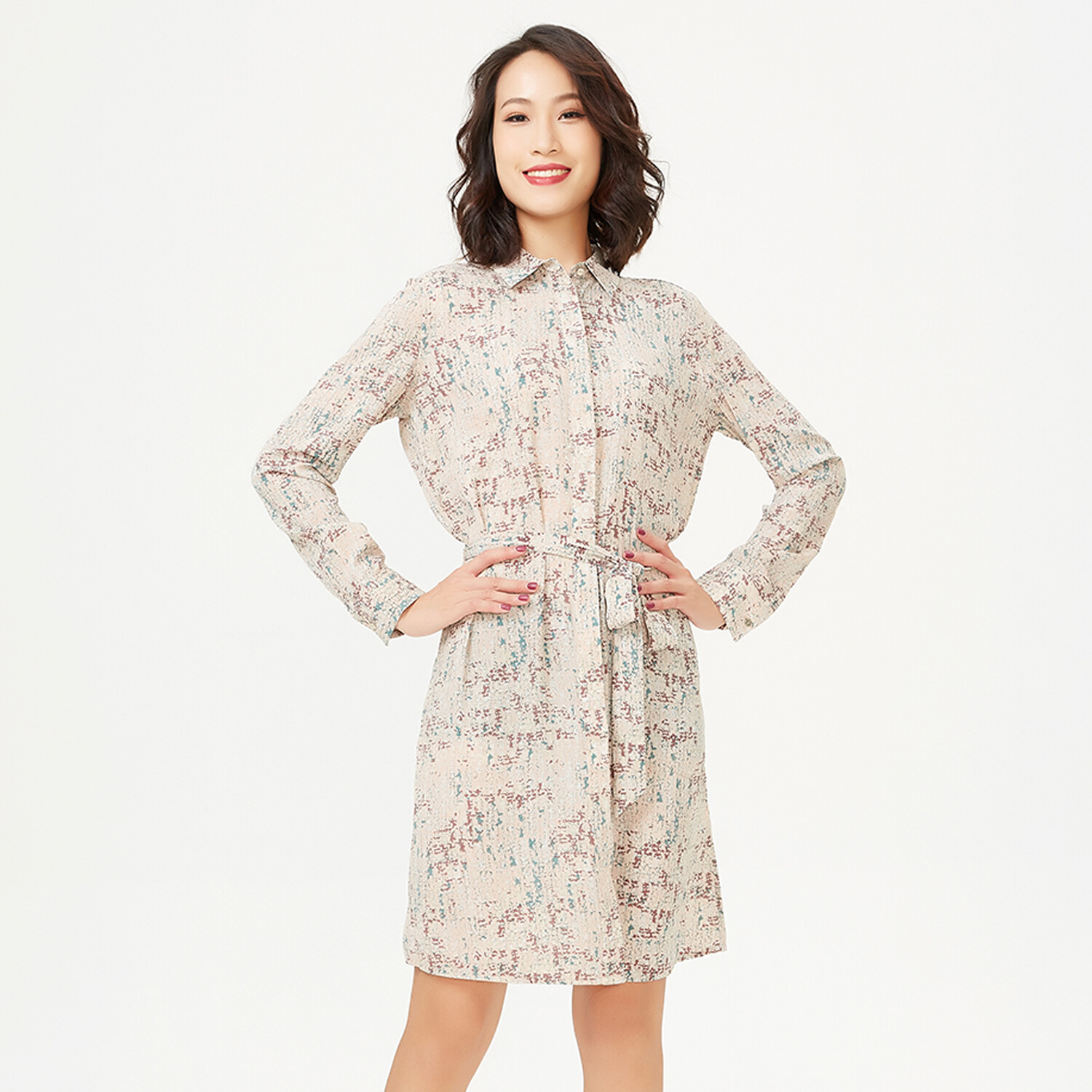 Платье-Рубашка с легким принтом S&J Weekends, бежевый
Платье-Рубашка с легким принтом S&J Weekends, бежевый