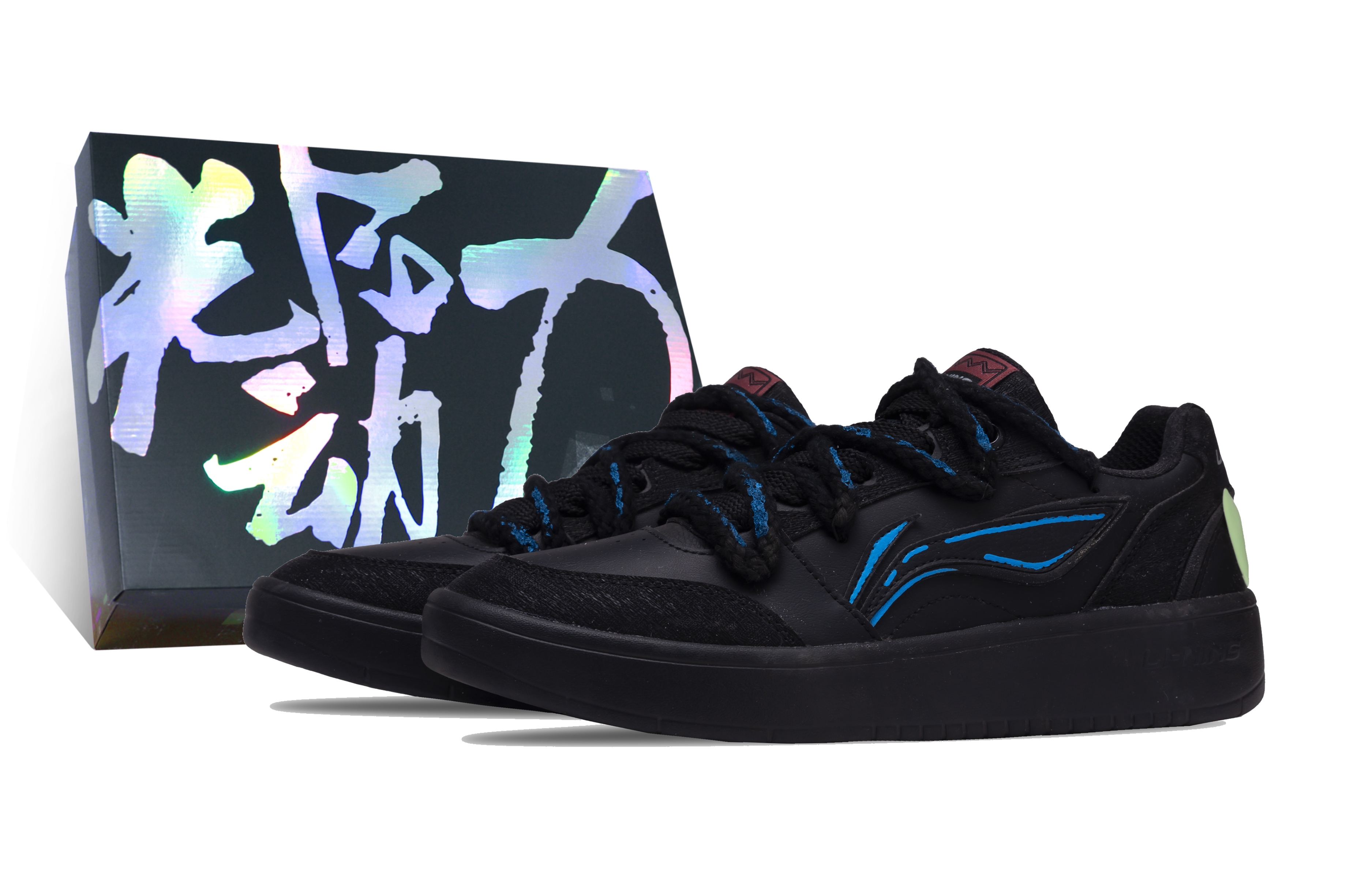 LINING Кроссовки для скейтбординга Yuanbao V3, износостойкие, увеличивающие рост, низкие, мужские, черно-синие
LINING Кроссовки для скейтбординга Yuanbao V3, износостойкие, увеличивающие рост, низкие, мужские, черно-синие