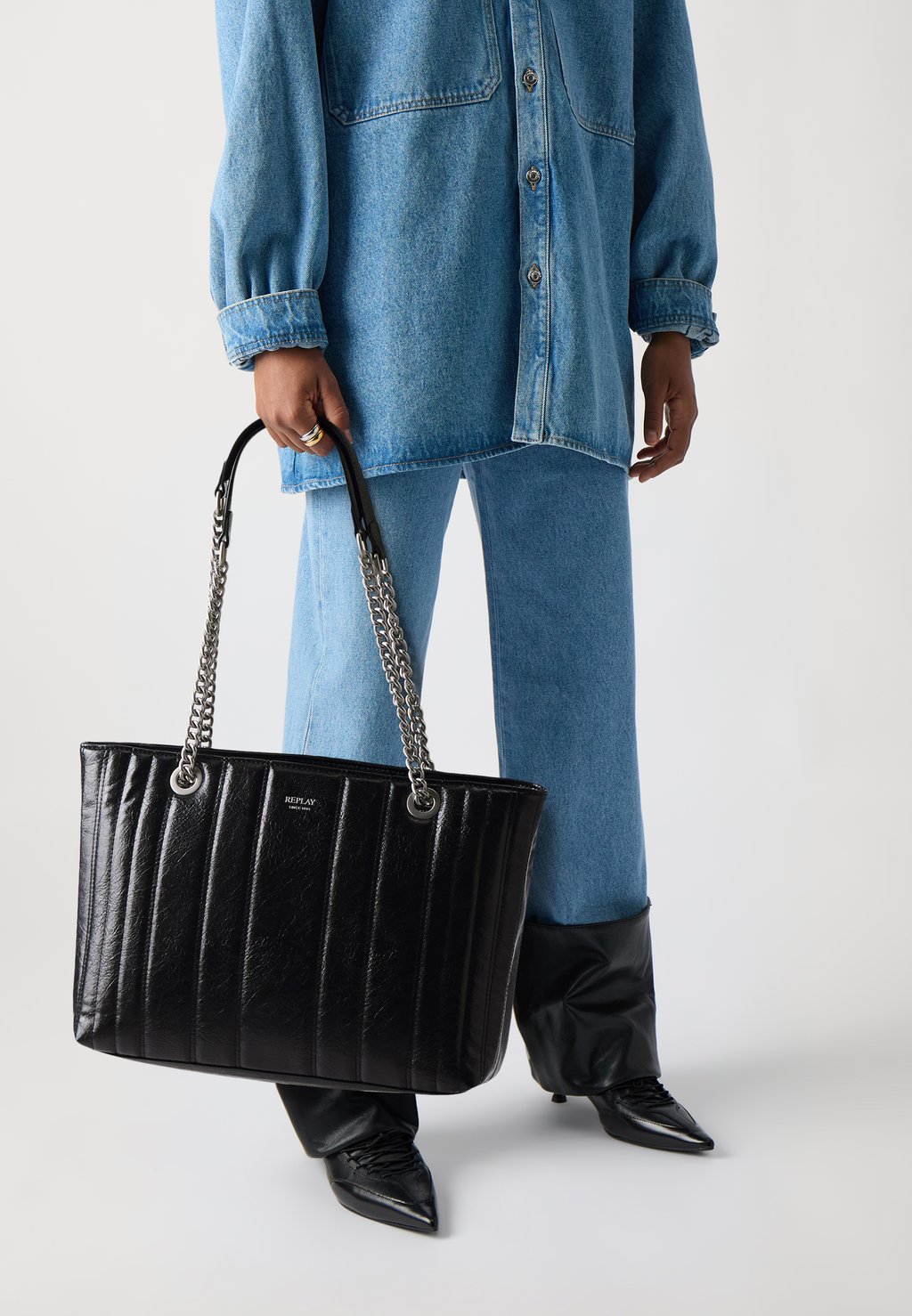 Сумка Replay, черный
Сумка Replay, черный