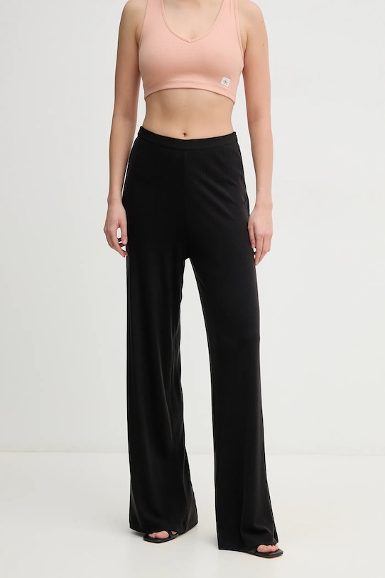 Брюки Calvin Klein Jeans, черный 
Брюки Calvin Klein Jeans, черный