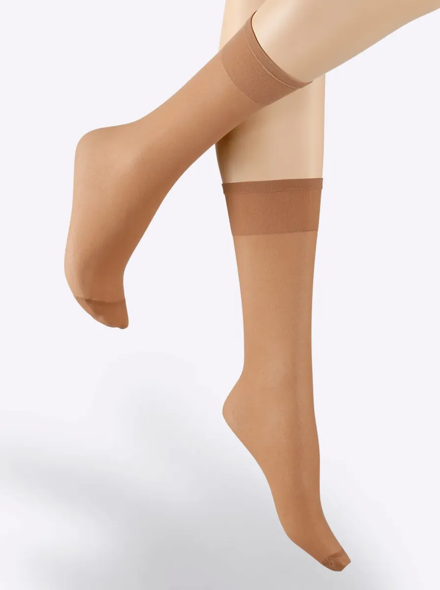 Гольфы disée (1 пара), цвет Camel
Гольфы disée (1 пара), цвет Camel