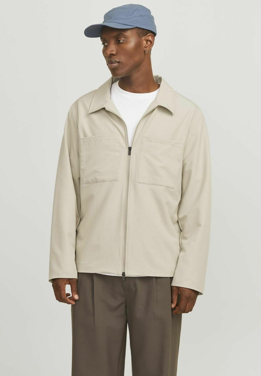 Куртка Jack & Jones Summer jacket, Moonbeam/Off-White
Куртка Jack & Jones Summer jacket, Moonbeam/Off-White