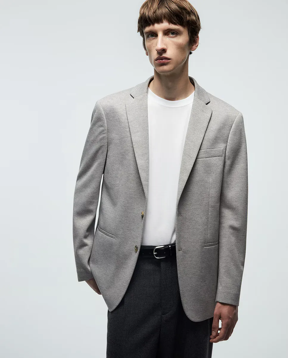 Пиджак мужской Sfera, цвет Piedra
Пиджак мужской Sfera, цвет Piedra