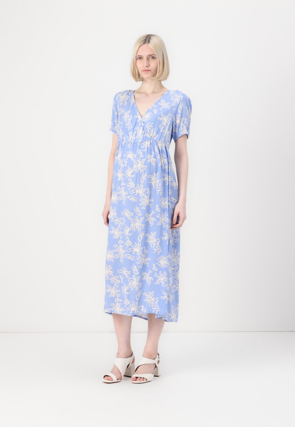 Повседневное платье MLALIKA TESS MAMALICIOUS, синий
Повседневное платье MLALIKA TESS MAMALICIOUS, синий