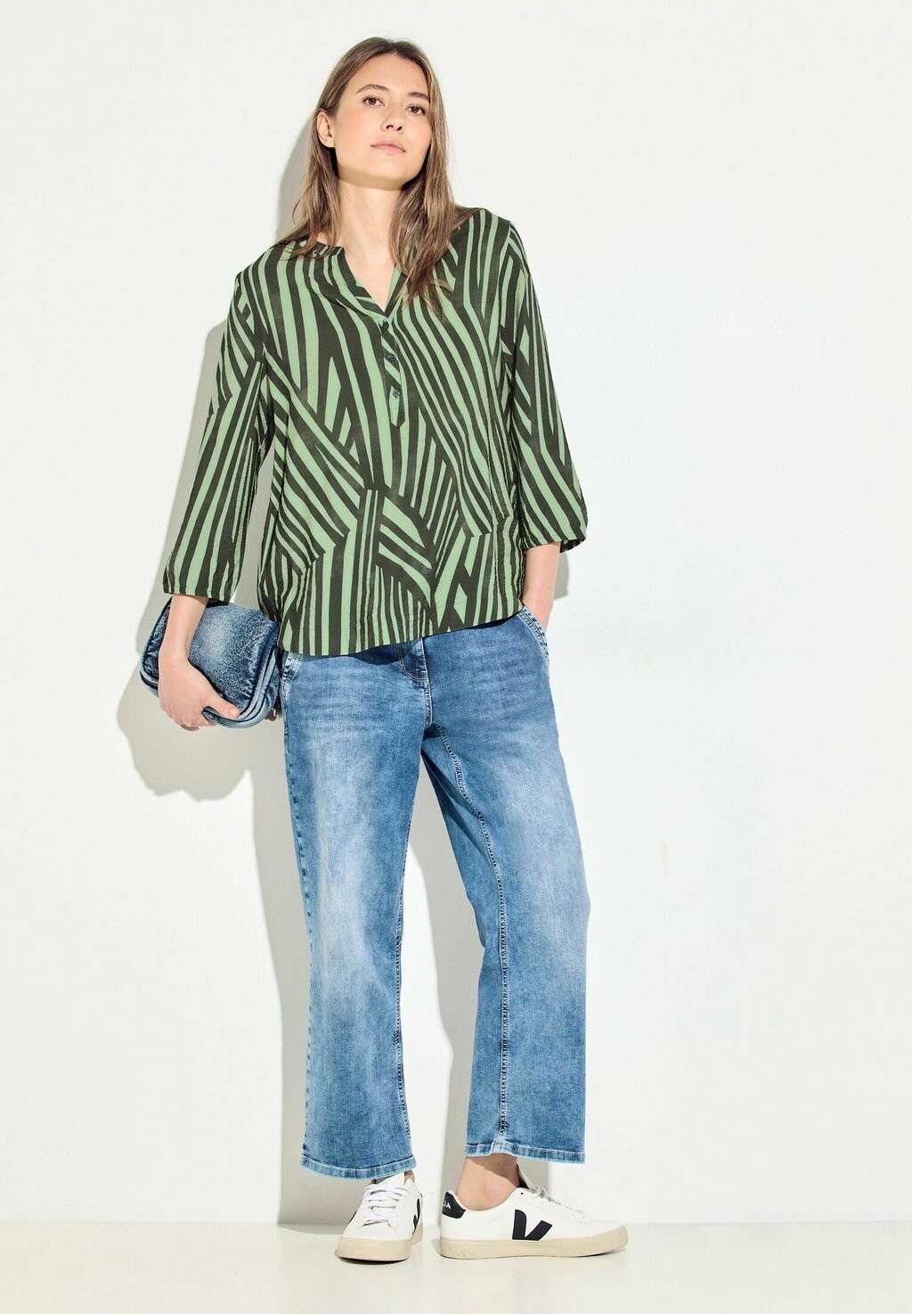 Блузка Mit Streifen Cecil, зеленая
Блузка Mit Streifen Cecil, зеленая