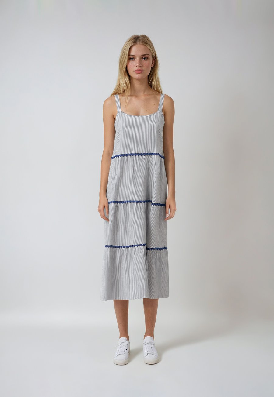 Платье Noa Noa Day dress, Art Blue/Offwhite/Blue
Платье Noa Noa Day dress, Art Blue/Offwhite/Blue