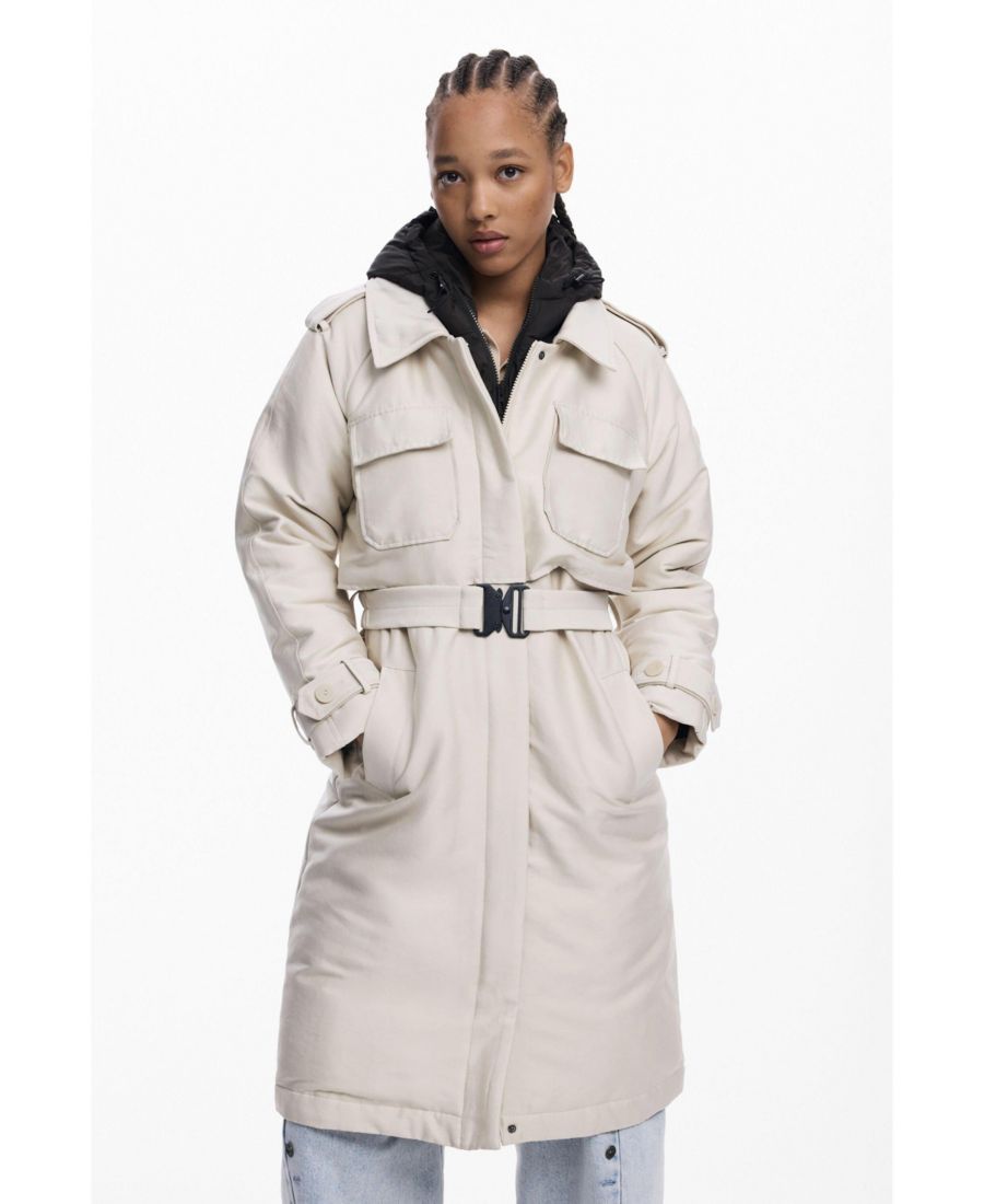Женское длинное легкое стеганое пальто Desigual, Medium beige
Женское длинное легкое стеганое пальто Desigual, Medium beige