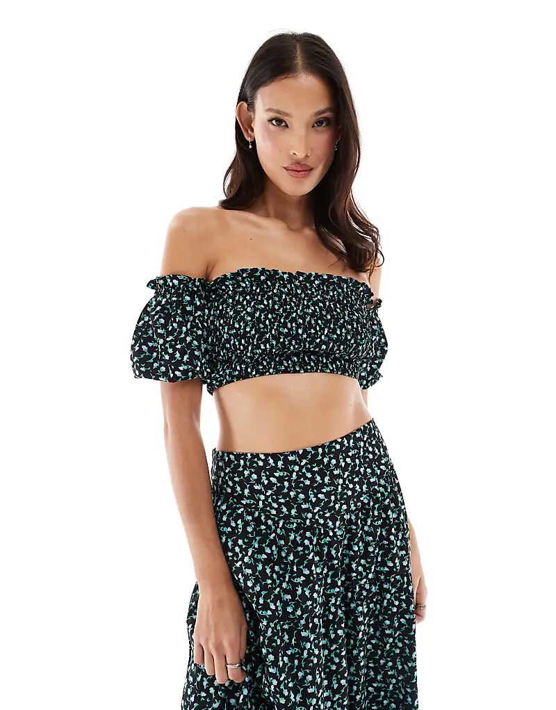 Топ Wednesday's Girl с цветочным принтом, присборенный, с открытыми плечами, черного цвета – часть комплекта
Топ Wednesday's Girl с цветочным принтом, присборенный, с открытыми плечами, черного цвета – часть комплекта