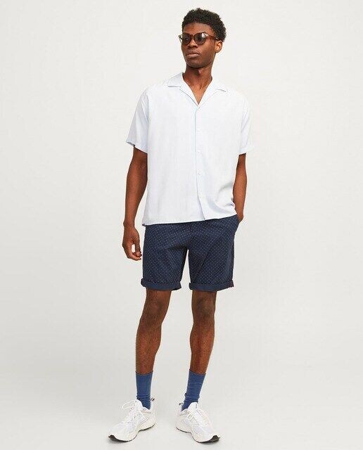 Мужские шорты-бермуды в китайском стиле с принтом Jack & Jones, синий
Мужские шорты-бермуды в китайском стиле с принтом Jack & Jones, синий