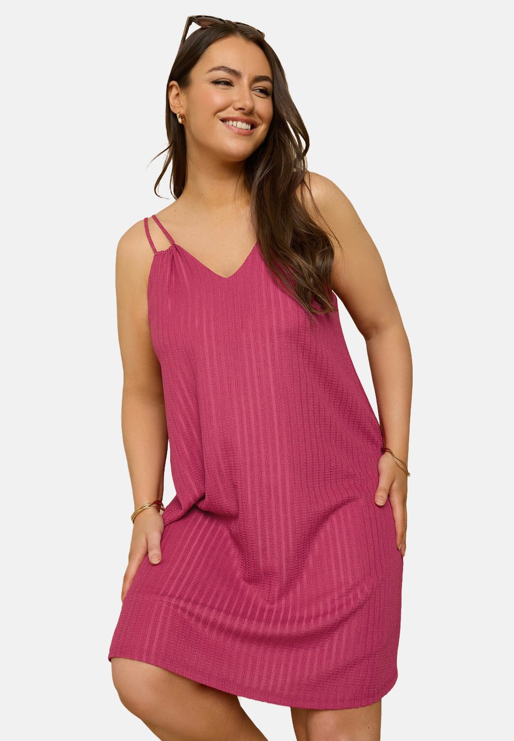 Коктейльное/вечернее платье TEXTURED DOUBLE STRAP Yours Clothing, розовый
Коктейльное/вечернее платье TEXTURED DOUBLE STRAP Yours Clothing, розовый