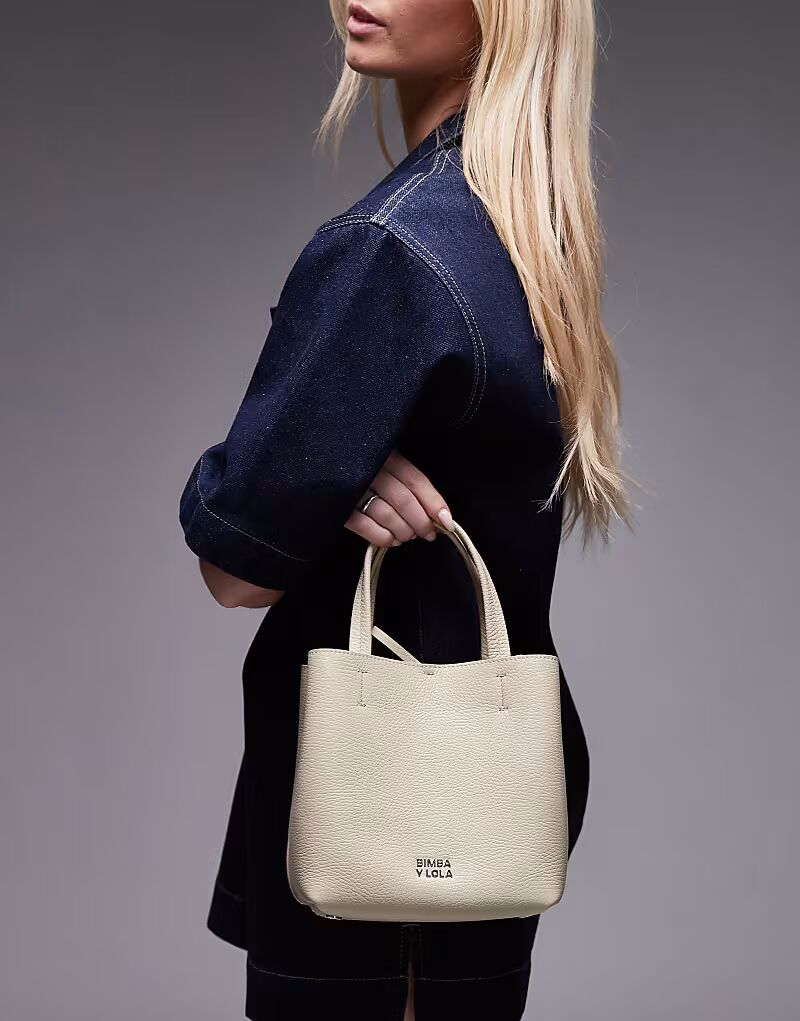 BIMBA Y LOLA маленькая кожаная сумка для чихуахуа цвета спаржи
BIMBA Y LOLA маленькая кожаная сумка для чихуахуа цвета спаржи