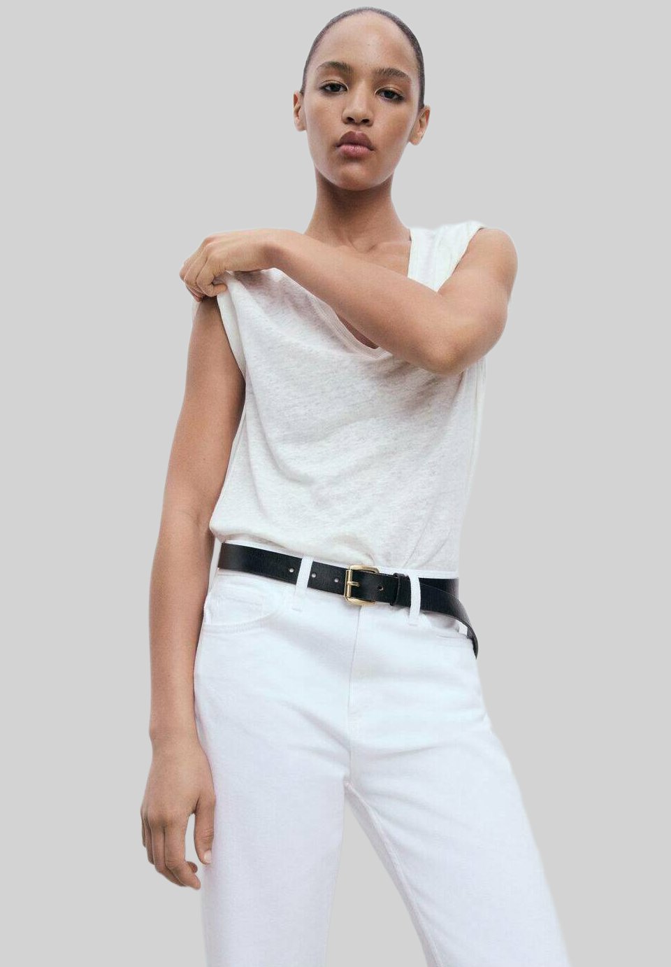 Базовая футболка Mango, кремовый
Базовая футболка Mango, кремовый