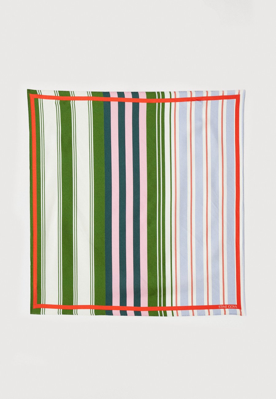 Шарф Stine Goya Foulard, Forest Stripe/Multi-Coloured
Шарф Stine Goya Foulard, Forest Stripe/Multi-Coloured