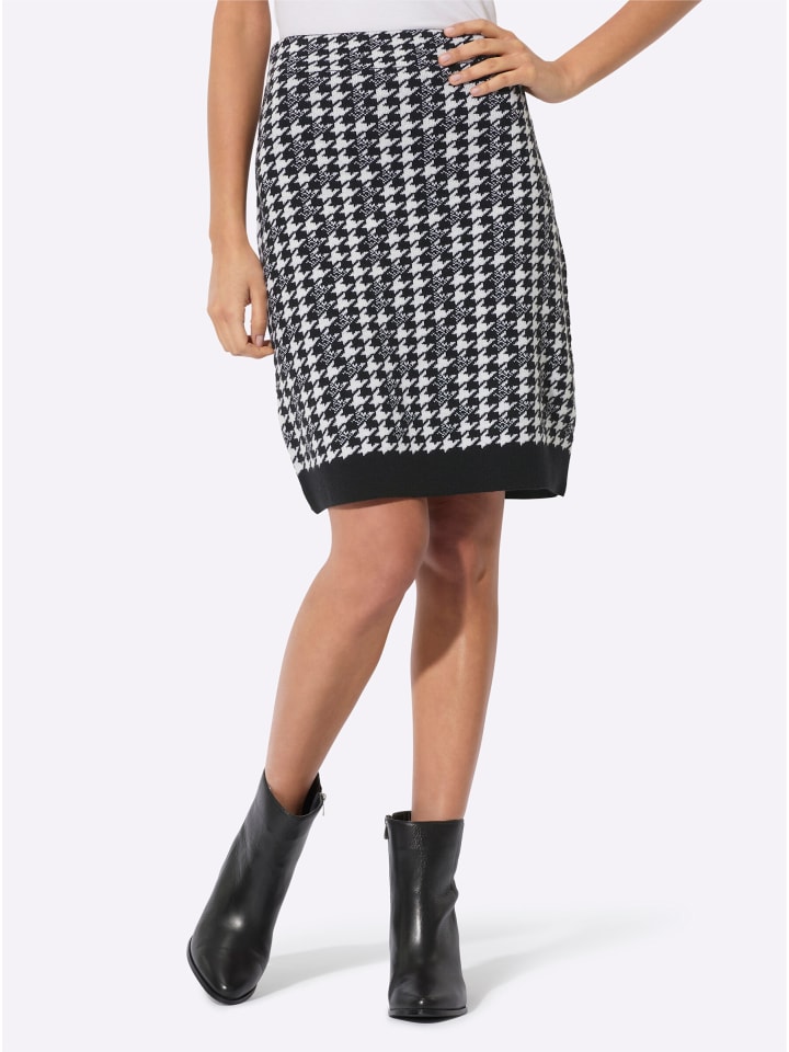 трикотажная юбка в черно-бежевом узоре creation L
трикотажная юбка в черно-бежевом узоре creation L