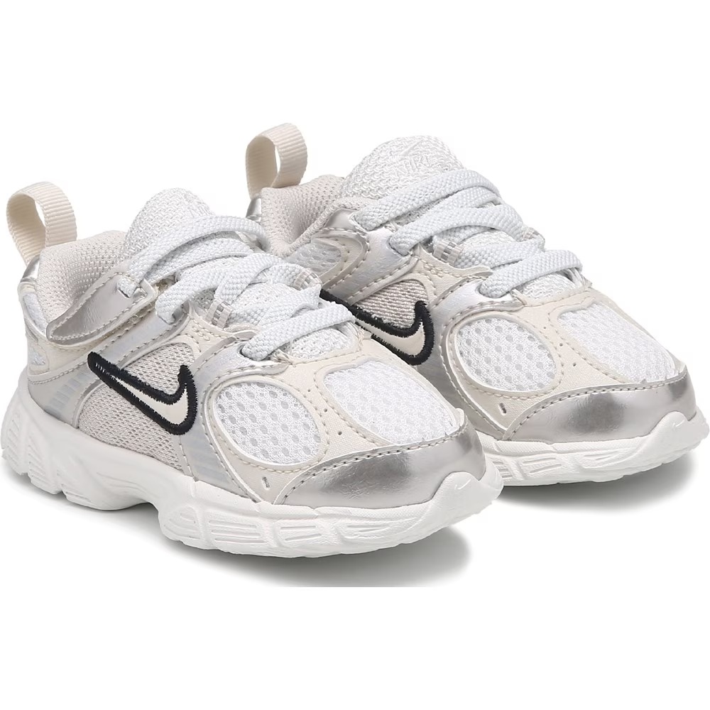 Кроссовки V5 RNR Nike, бежевый
Кроссовки V5 RNR Nike, бежевый