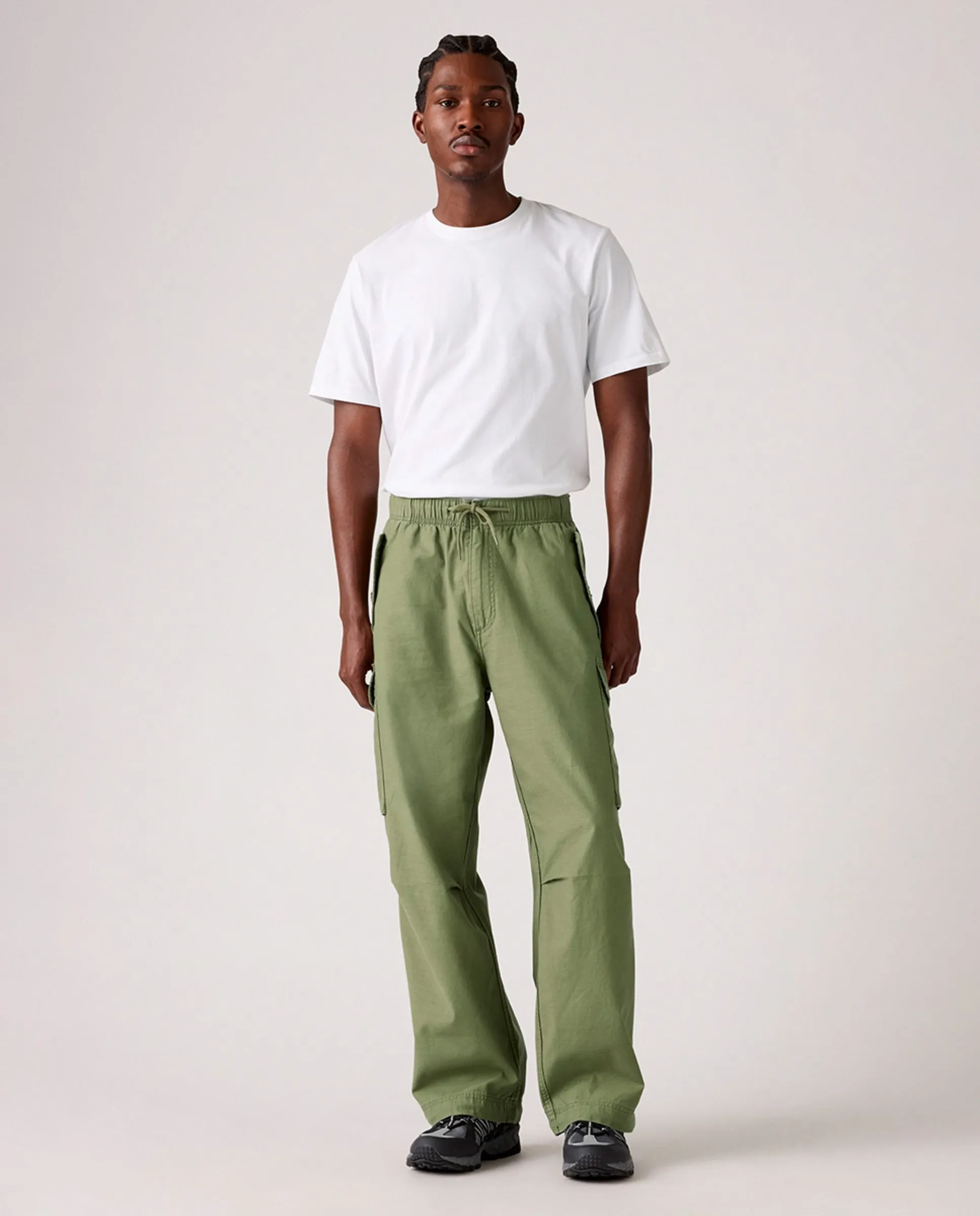 Мужские брюки Baggy Field Cargo Levi'S, зеленый
Мужские брюки Baggy Field Cargo Levi'S, зеленый