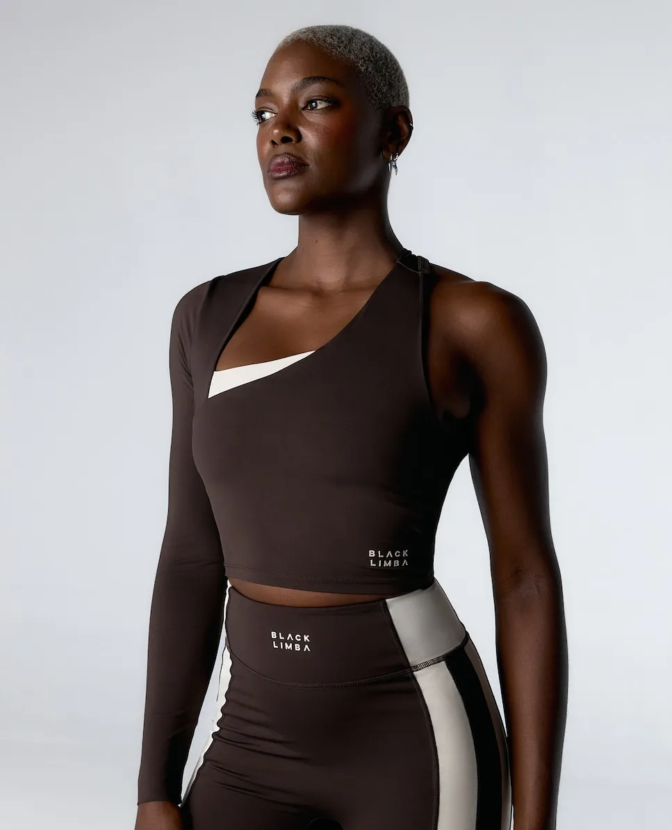 Спортивный бюстгальтер асимметричной формы с низкой поддержкой Black Limba, коричневый
Спортивный бюстгальтер асимметричной формы с низкой поддержкой Black Limba, коричневый