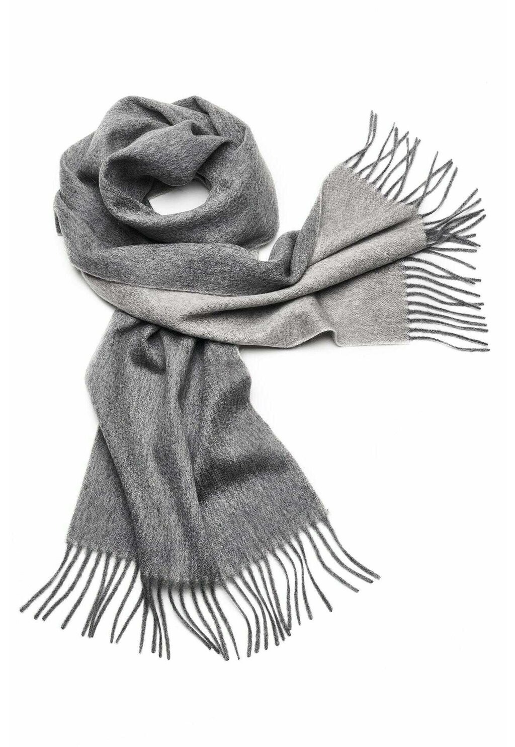 Шарф SCHAL Prince Bow Tie, серый
Шарф SCHAL Prince Bow Tie, серый