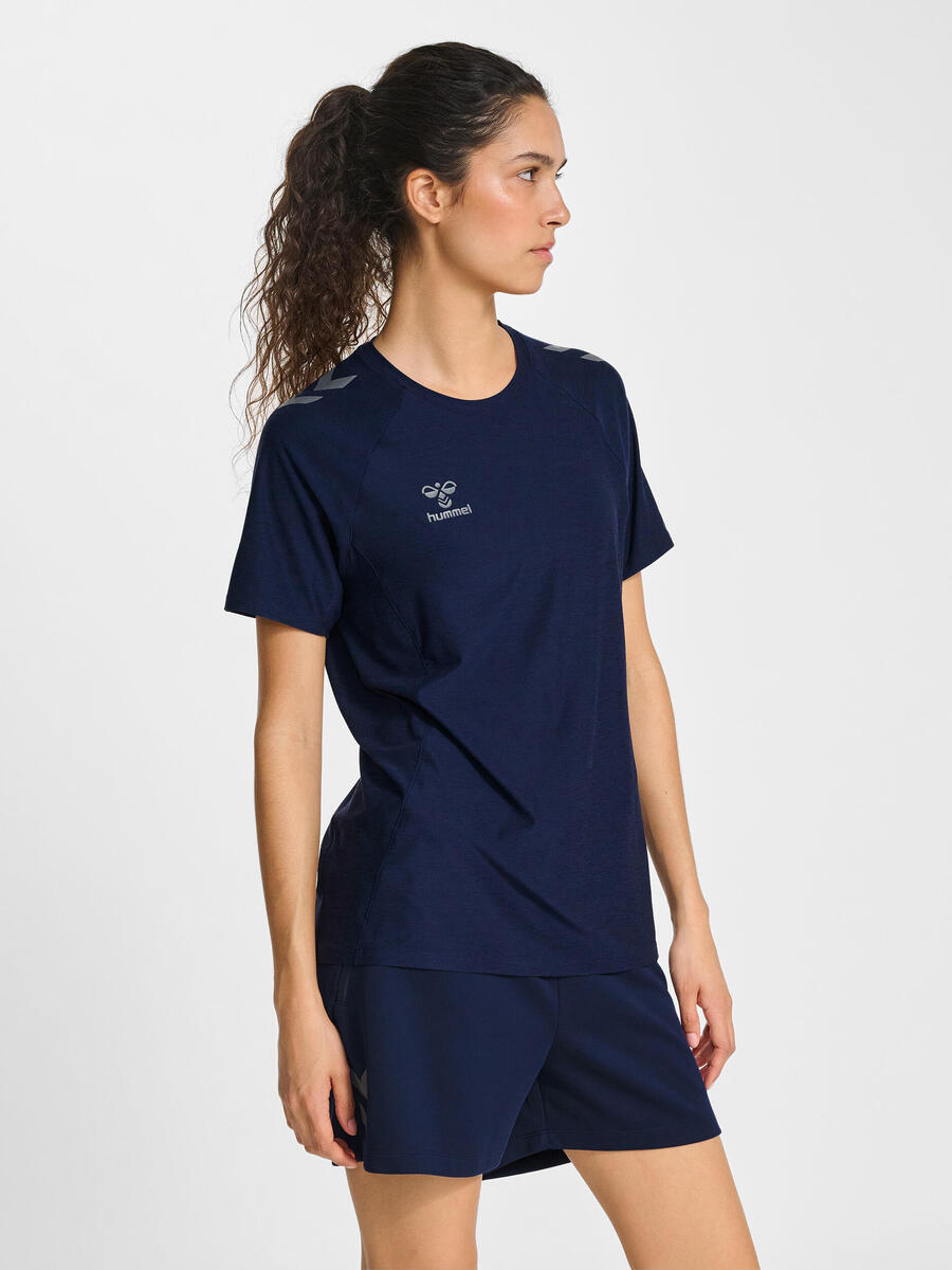 Футболка Hmlcima Женская HUMMEL
Футболка Hmlcima Женская HUMMEL