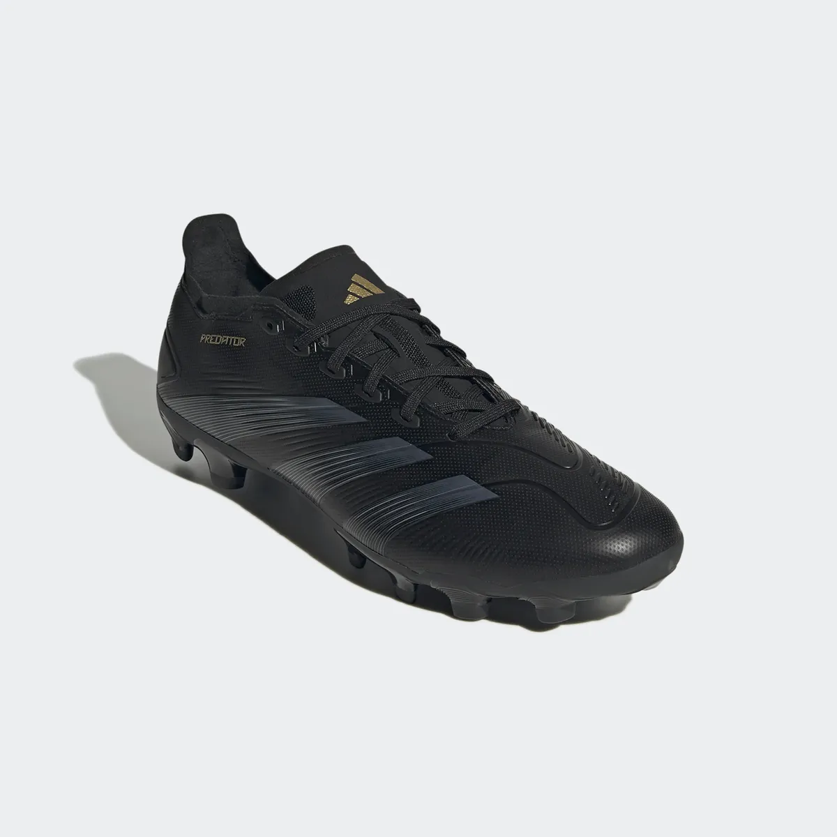 Adidas Performance футбольные кроссовки "PREDATOR LEAGUE MG", цвет Core Black / Carbon / Gold Metallic
Adidas Performance футбольные кроссовки "PREDATOR LEAGUE MG", цвет Core Black / Carbon / Gold Metallic