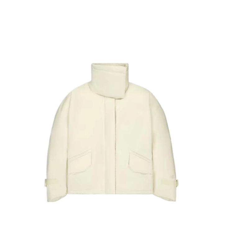 New Balance Серая пуховая куртка женская желтая, BEI NPE48012 Yellow
New Balance Серая пуховая куртка женская желтая, BEI NPE48012 Yellow