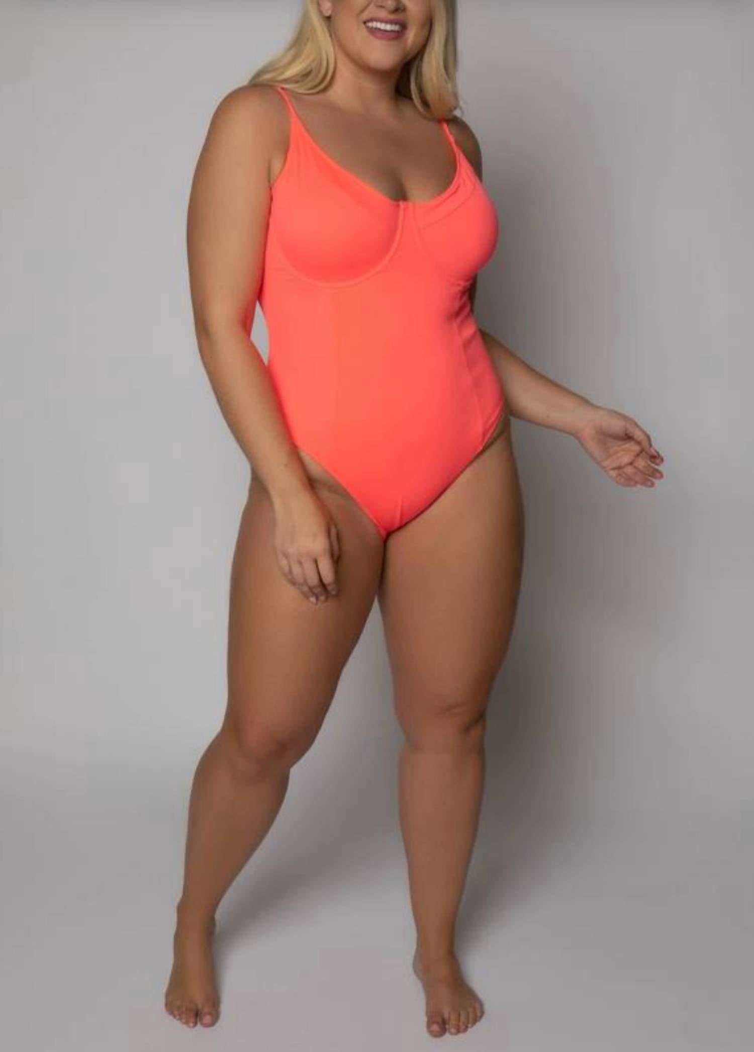 Компрессионный купальник Showoff в огненном коралловом цвете GOOD AMERICAN
Компрессионный купальник Showoff в огненном коралловом цвете GOOD AMERICAN