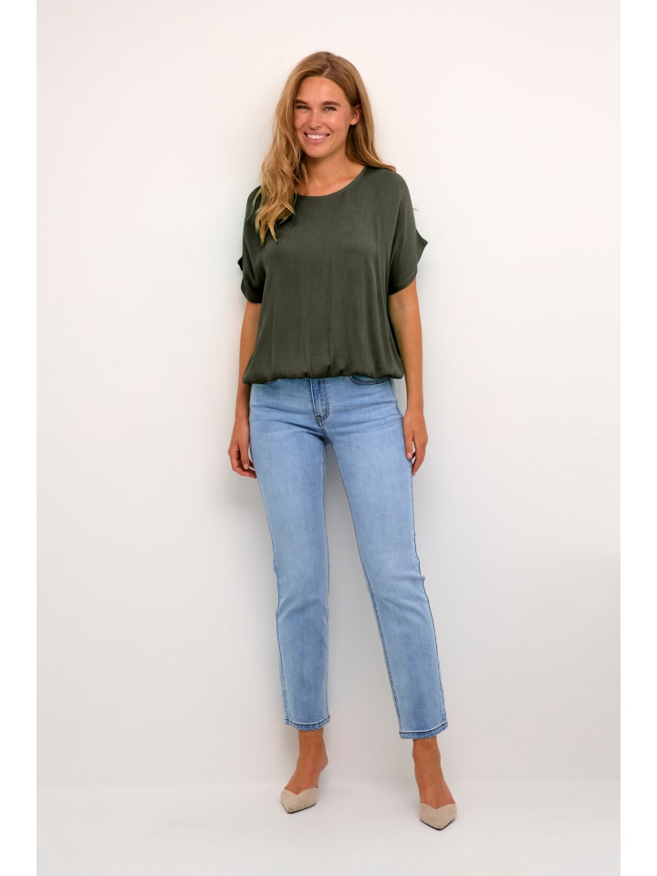 Блузка без рукавов KAamber свободного кроя в цвете Forest Night Kaffe
Блузка без рукавов KAamber свободного кроя в цвете Forest Night Kaffe