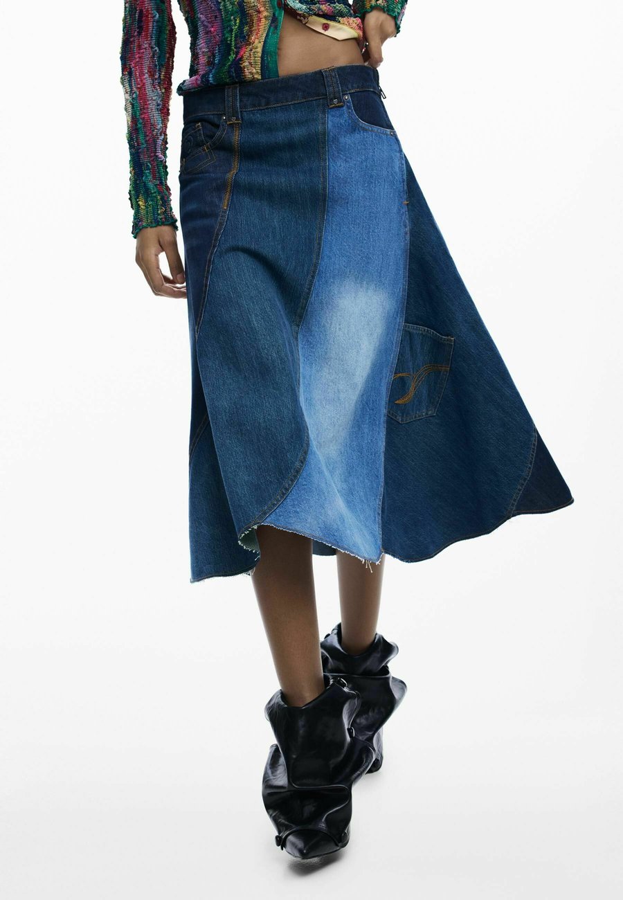 Юбка Desigual PATCH , Blue
Юбка Desigual PATCH , Blue