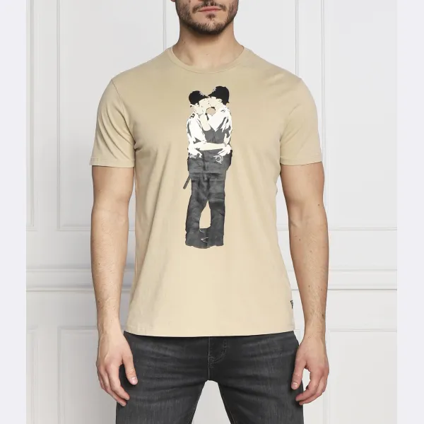 Футболка Police Love стандартного кроя Guess, желтый 
Футболка Police Love стандартного кроя Guess, желтый