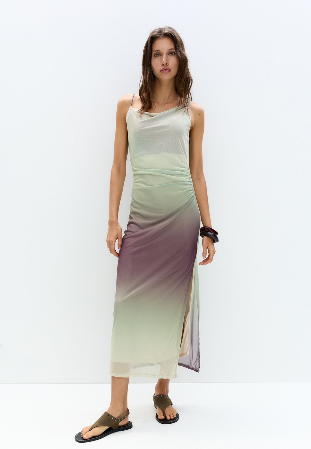 Повседневное платье MIDI PULL&BEAR, светло-зеленый
Повседневное платье MIDI PULL&BEAR, светло-зеленый