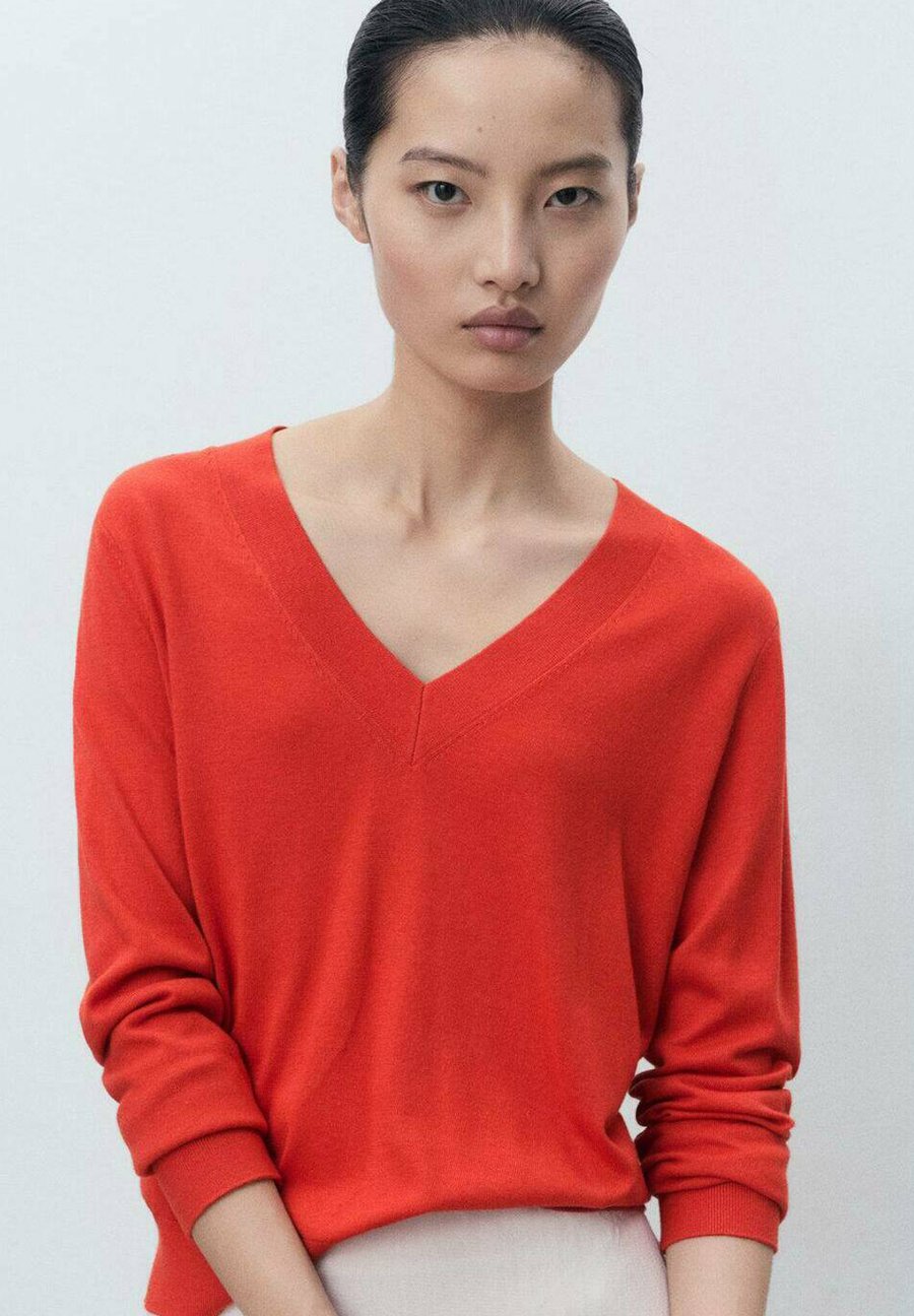 Джемпер Mango Jumper, Mottled Orange
Джемпер Mango Jumper, Mottled Orange
