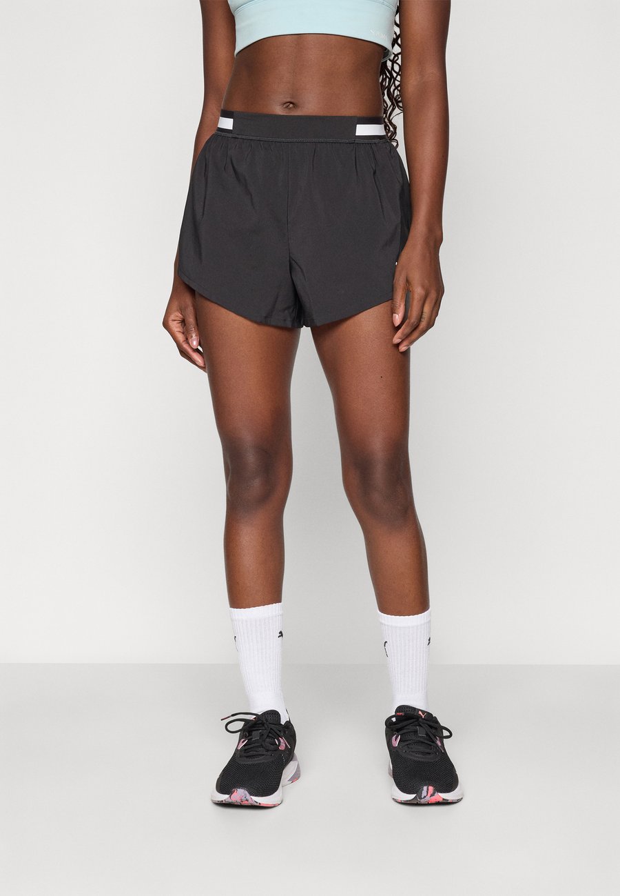 Спортивные шорты Puma STRONG, Puma Black/Black
Спортивные шорты Puma STRONG, Puma Black/Black