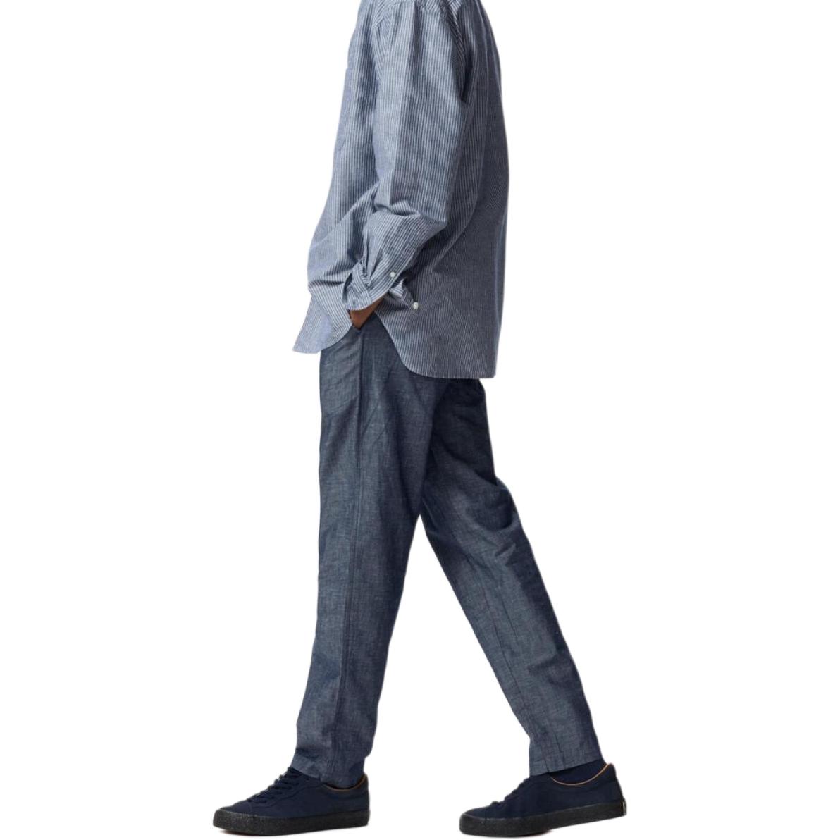 UNIQLO Повседневные брюки мужские темно-синие
UNIQLO Повседневные брюки мужские темно-синие