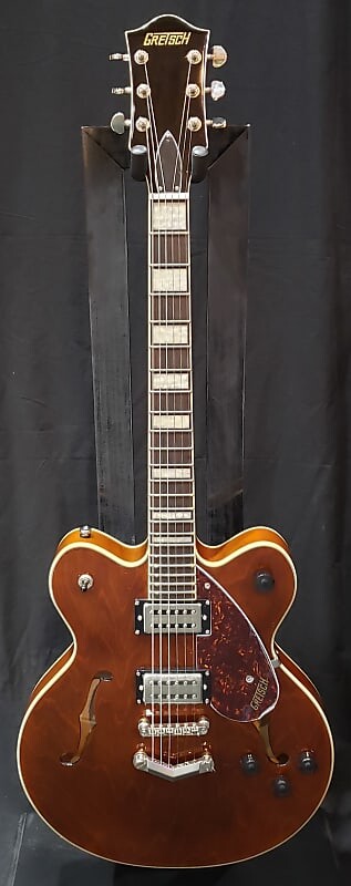 Электрогитара Gretsch G2622 Streamliner Center Block with Laurel Fretboard, V-Stoptail 2019 - 2021 Single Barrel S
Электрогитара Gretsch G2622 Streamliner Center Block with Laurel Fretboard, V-Stoptail 2019 - 2021 Single Barrel S