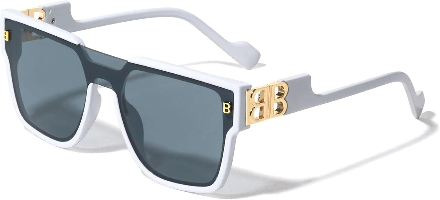 Женские солнцезащитные очки-авиаторы Dweebzilla с квадратными линзами увеличенного размера, цельной оправой, White & Gold Frame - Black Super Dark Lenses
Женские солнцезащитные очки-авиаторы Dweebzilla с квадратными линзами увеличенного размера, цельной оправой, White & Gold Frame - Black Super Dark Lenses