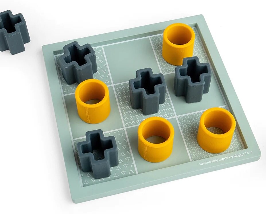 Игра «Крестики-нолики», дерево и силикон, 36004 Bigjigs Toys 
Игра «Крестики-нолики», дерево и силикон, 36004 Bigjigs Toys