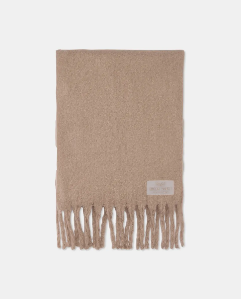 Женский однотонный шарф Green Coast, бежевый
Женский однотонный шарф Green Coast, бежевый