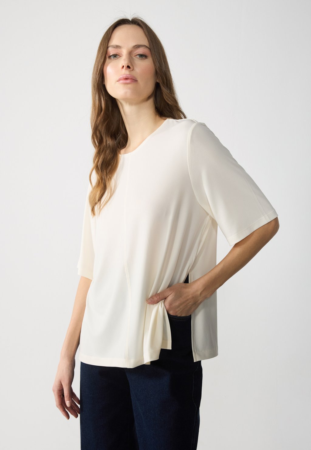 Базовая футболка Anna Field, кремовый 
Базовая футболка Anna Field, кремовый