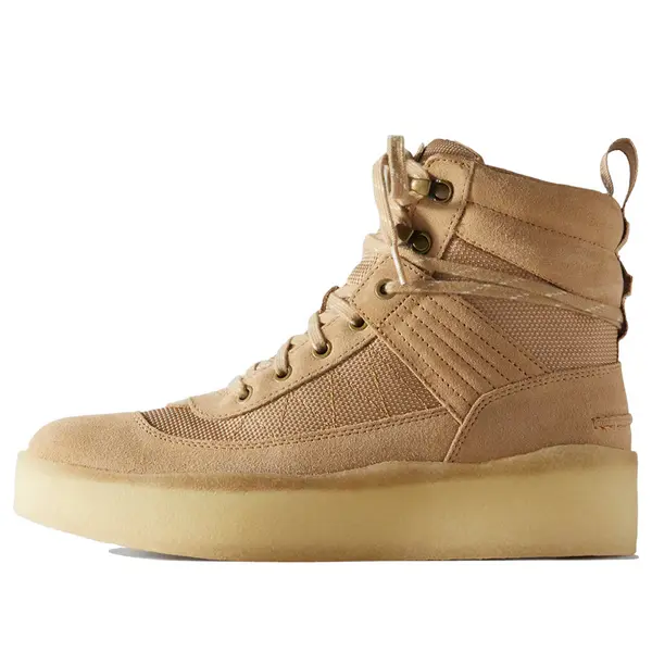 Кроссовки x ronnie fieg rushden boots 8th street 'tan' Clarks, бежевый
Кроссовки x ronnie fieg rushden boots 8th street 'tan' Clarks, бежевый