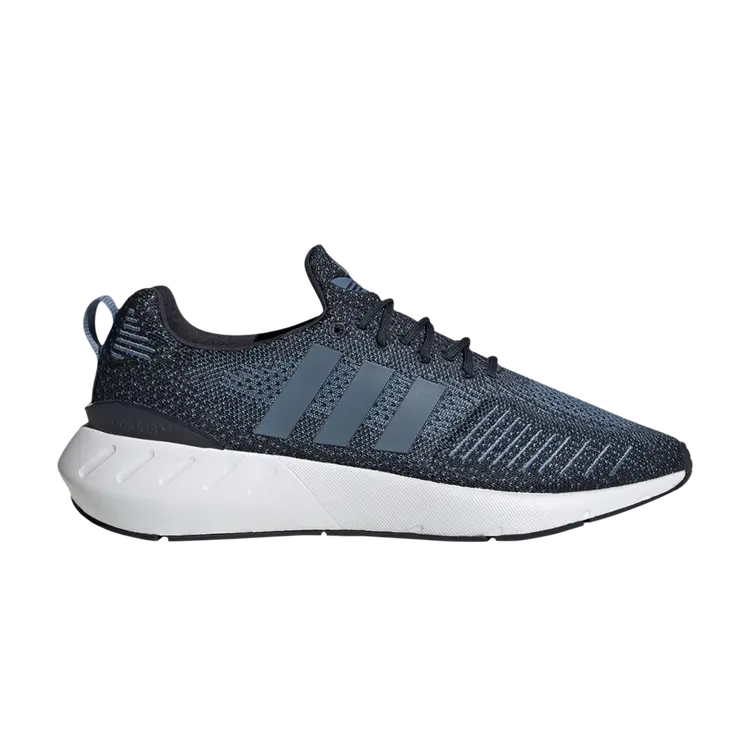 Кроссовки Adidas Swift Run 22, синий
Кроссовки Adidas Swift Run 22, синий