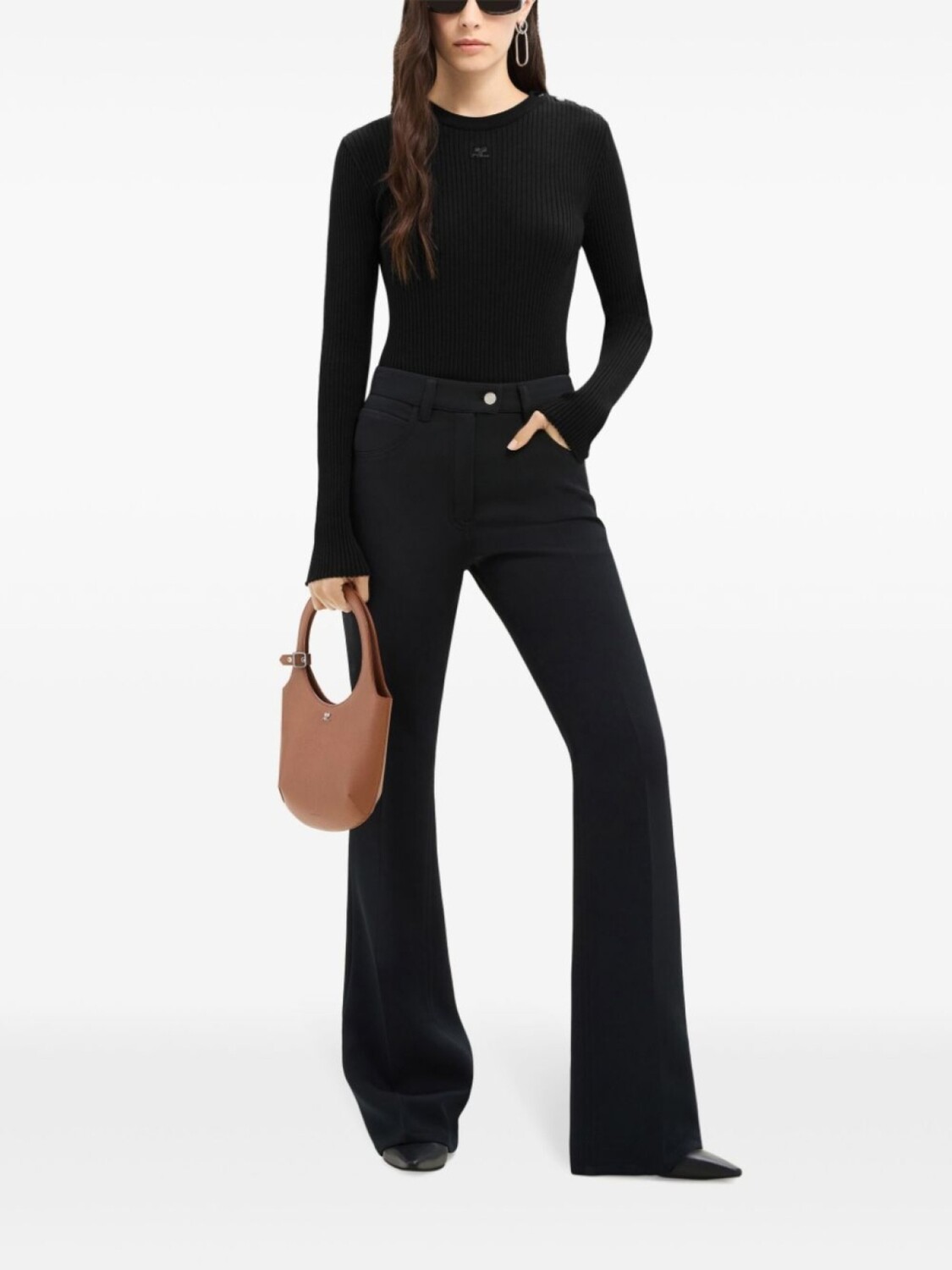 Courrèges джемпер в рубчик с вышитым логотипом, черный
Courrèges джемпер в рубчик с вышитым логотипом, черный