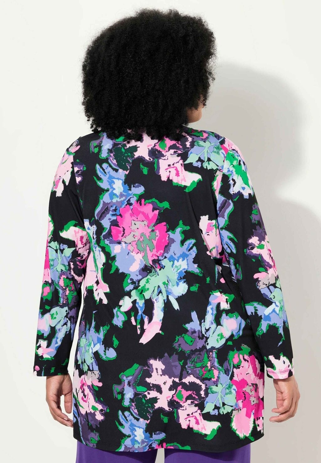 Кардиган BEDRUCKT OFFENE FORM SCHALKRAGEN Ulla Popken, черный
Кардиган BEDRUCKT OFFENE FORM SCHALKRAGEN Ulla Popken, черный