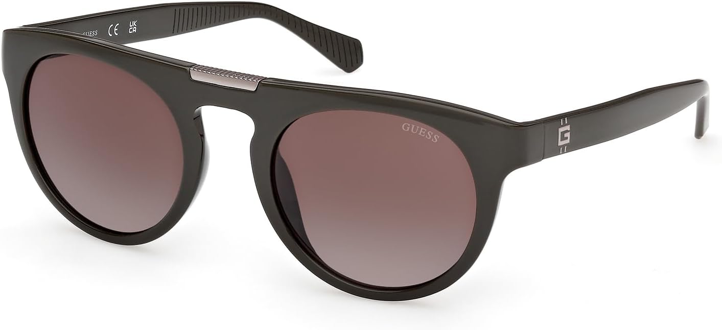 GUESS Maverick пластиковые авиаторские солнцезащитные очки, Dark Green
GUESS Maverick пластиковые авиаторские солнцезащитные очки, Dark Green