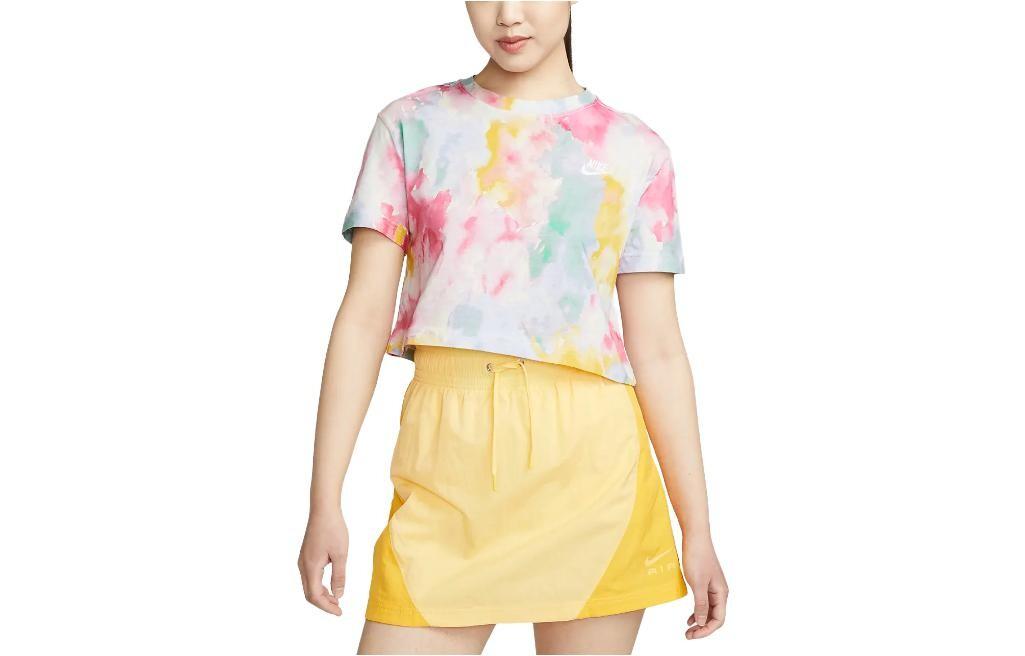 Футболка женская многоцветная Nike
Футболка женская многоцветная Nike