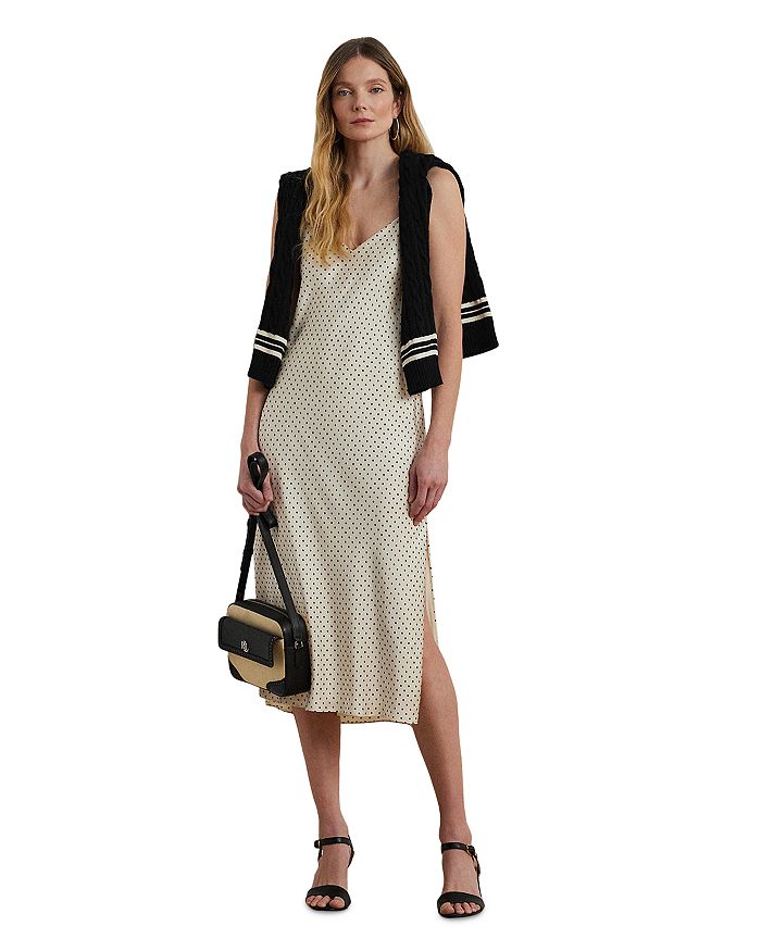 Платье-комбинация из атласного шармуза в горошек Ralph Lauren, слоновая кость/кремовый
Платье-комбинация из атласного шармуза в горошек Ralph Lauren, слоновая кость/кремовый