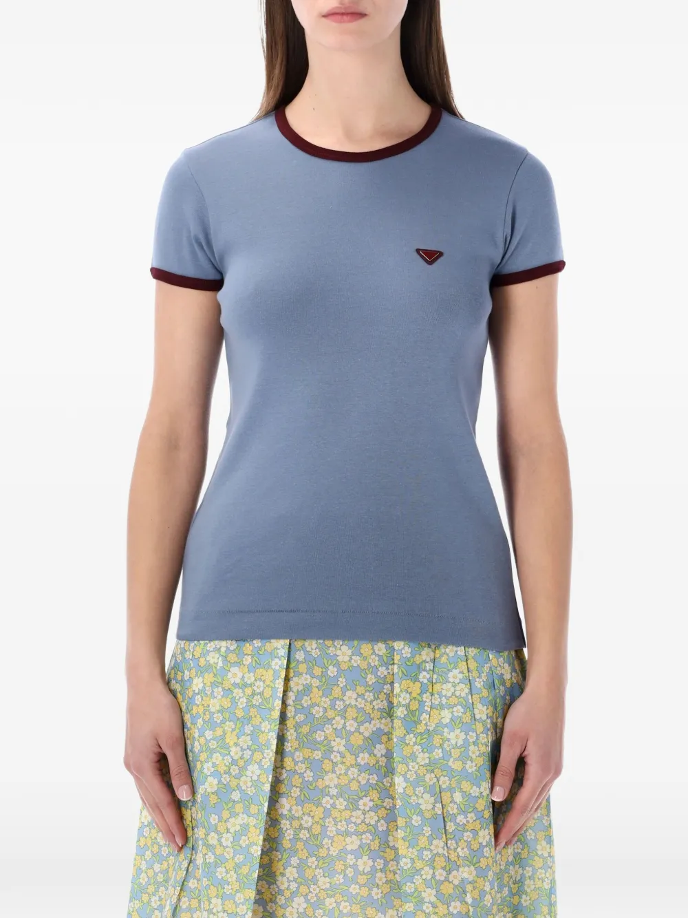 Футболка с нашивкой-логотипом Prada, синий
Футболка с нашивкой-логотипом Prada, синий