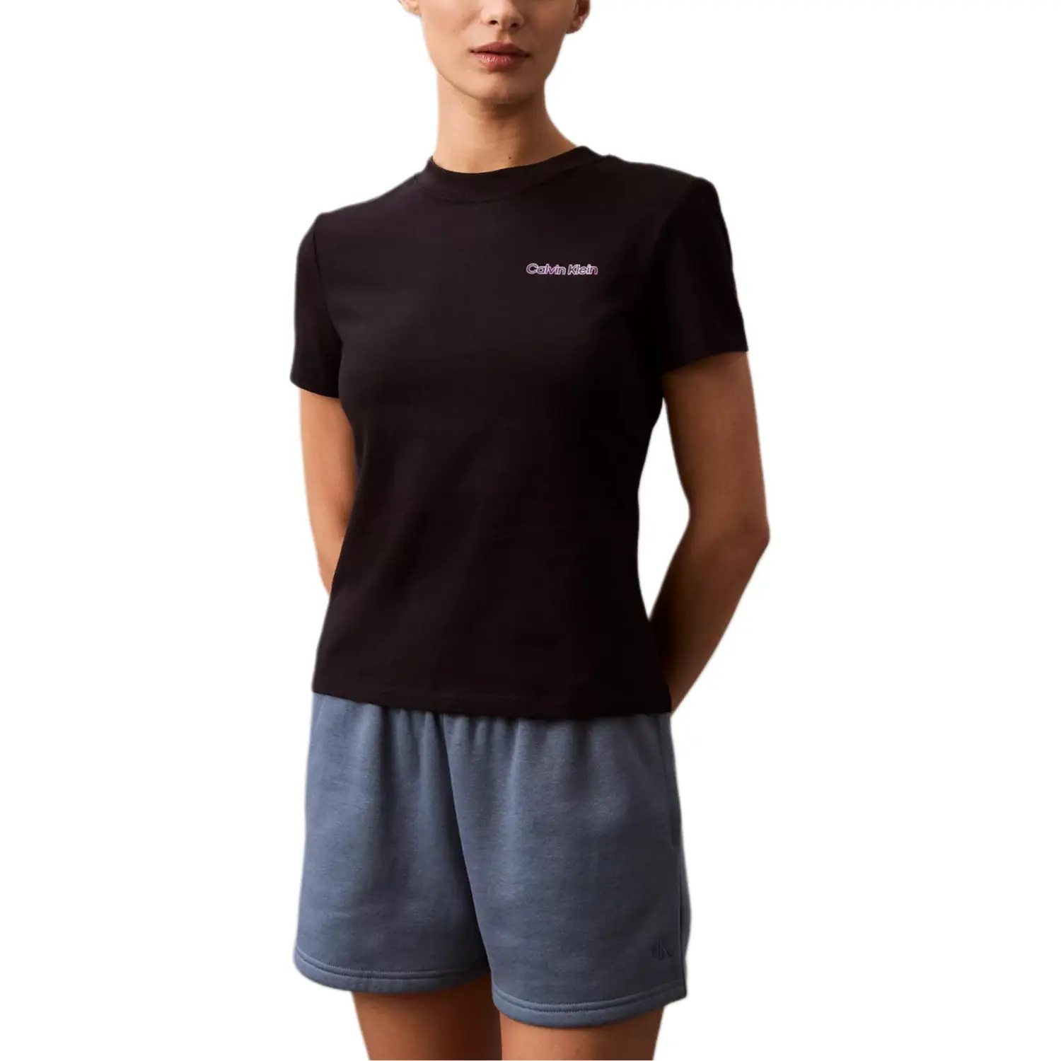 Футболка CALVIN KLEIN женская черная
Футболка CALVIN KLEIN женская черная