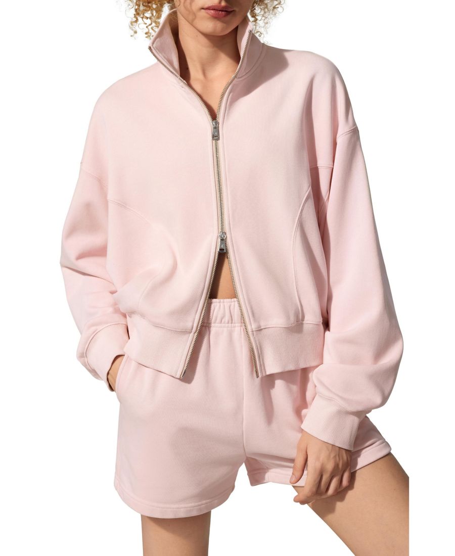 Куртка SILKERRY Oversized Heirloom '89 с воротником-стойкой на молнии LILYSILK, Blush-pink
Куртка SILKERRY Oversized Heirloom '89 с воротником-стойкой на молнии LILYSILK, Blush-pink