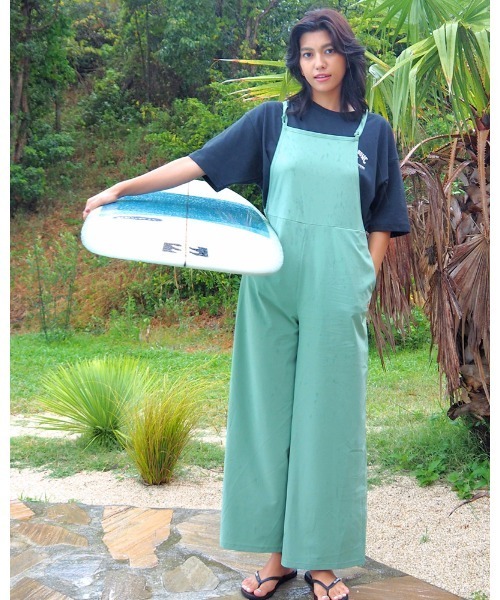 Женская футболка Billabong с коротким рукавом, логотипом ADIV и УФ-защитой, черная
Женская футболка Billabong с коротким рукавом, логотипом ADIV и УФ-защитой, черная